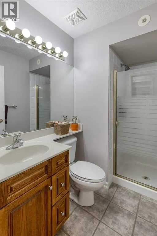 3R, 147 Crawford Drive