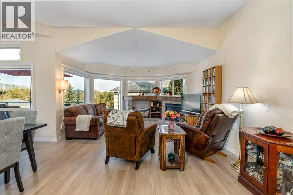 3R, 147 Crawford Drive