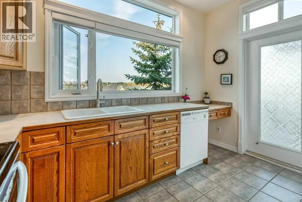 3R, 147 Crawford Drive