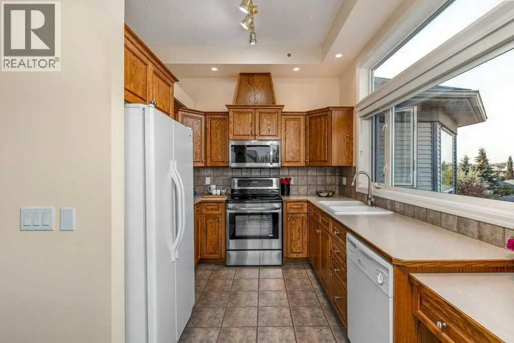 3R, 147 Crawford Drive