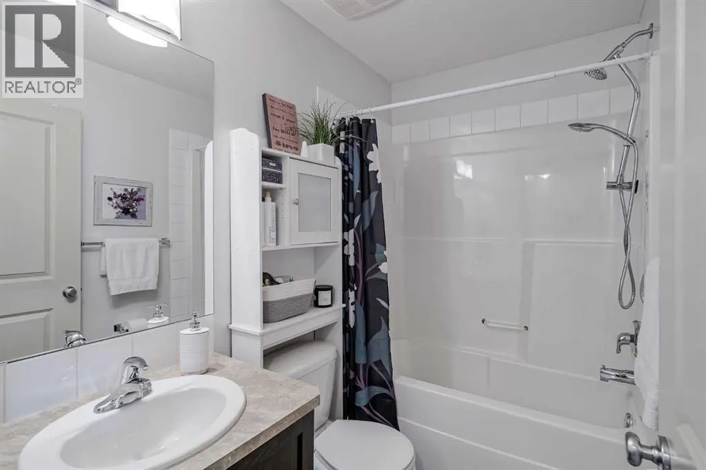 169 Rainbow Falls Manor