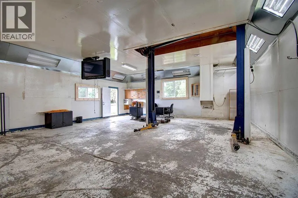 12153 Township Road 284