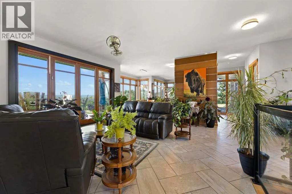 6029 Twp Road 33-2