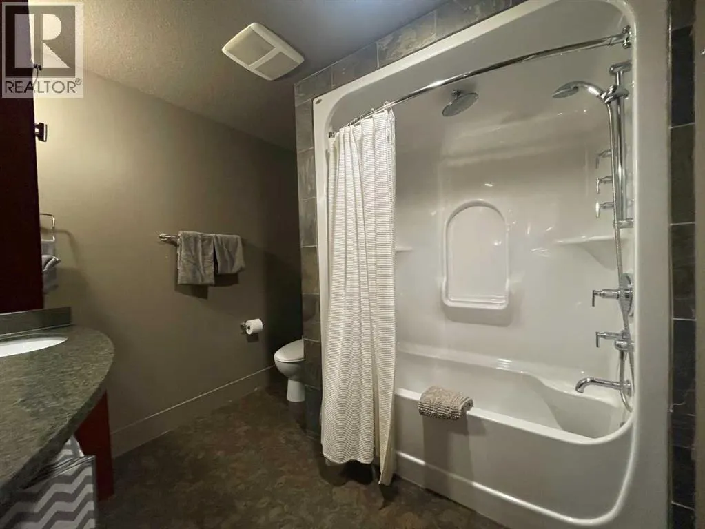 313, 187 Kananaskis Way