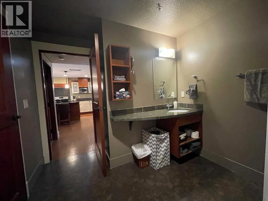 313, 187 Kananaskis Way