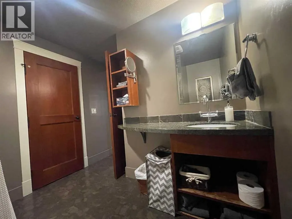 313, 187 Kananaskis Way
