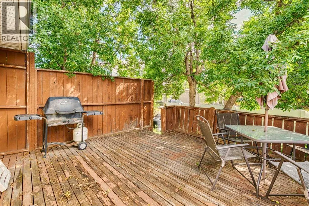 146 Wedgewood Drive SW