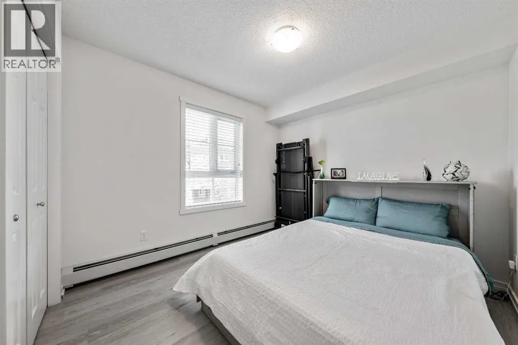 1306, 279 Copperpond Common SE