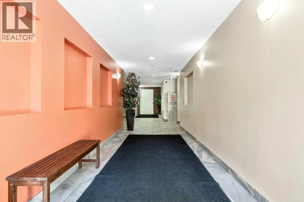 1306, 279 Copperpond Common SE