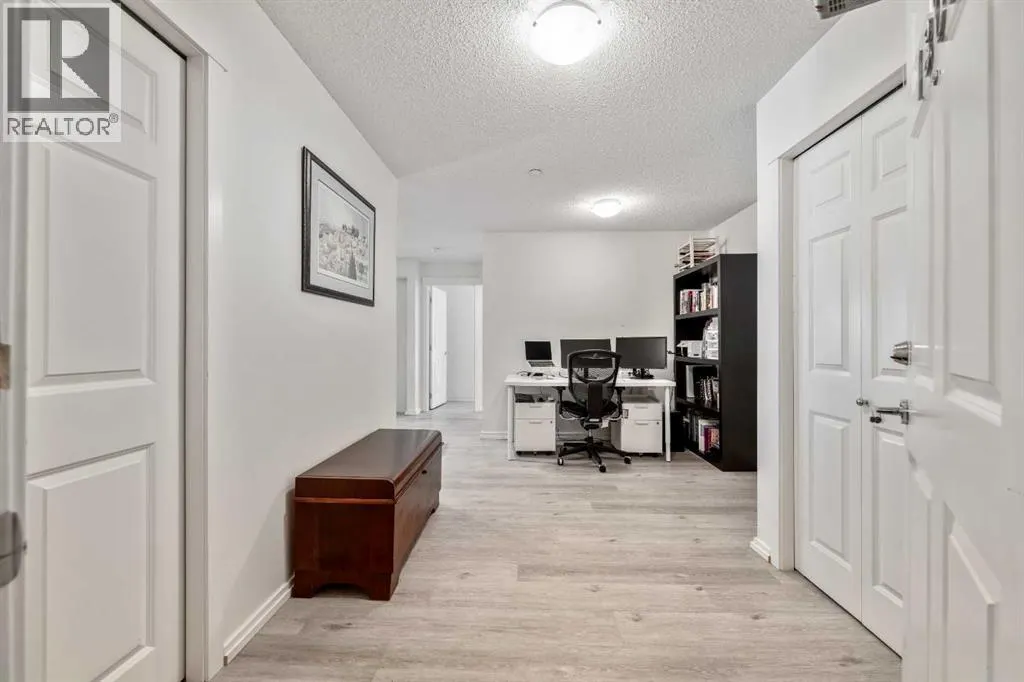 1306, 279 Copperpond Common SE