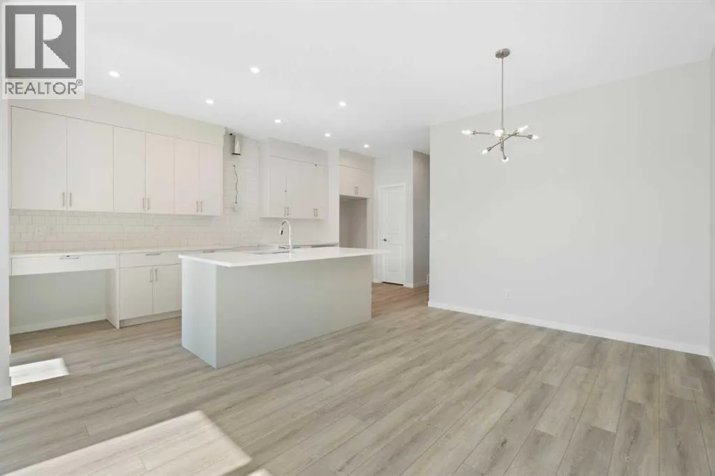 34 Herron Common NE