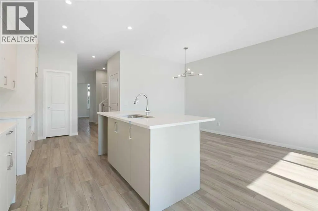 34 Herron Common NE