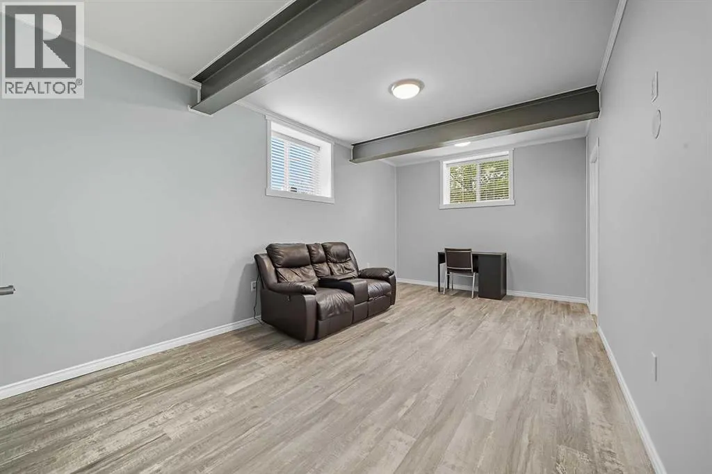 22093 Township Road 283A