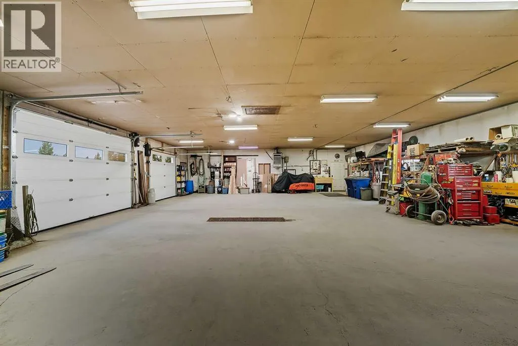 22093 Township Road 283A