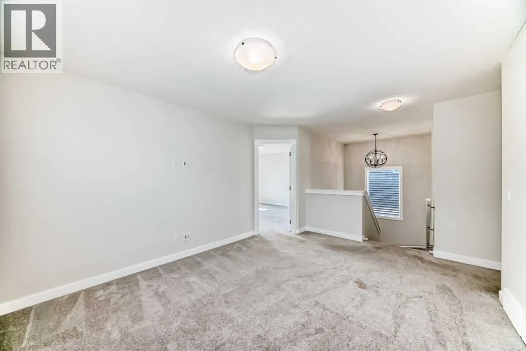 105 Creekside Way SW
