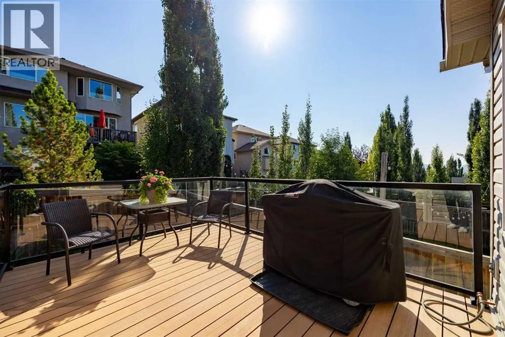 703 Tuscany Drive NW