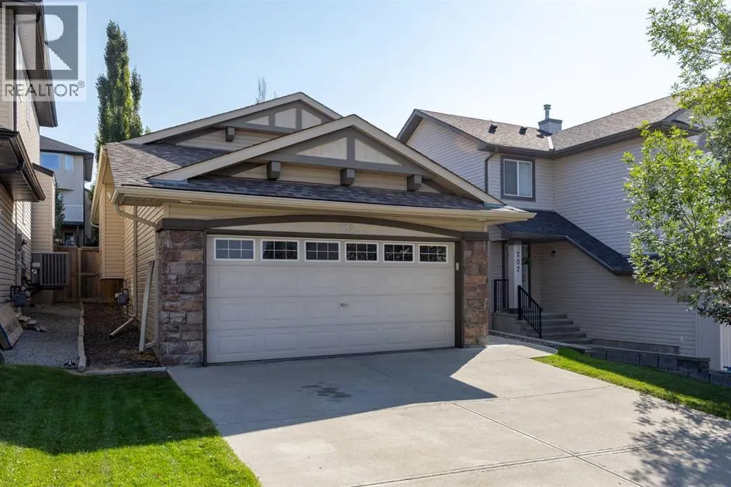 703 Tuscany Drive NW