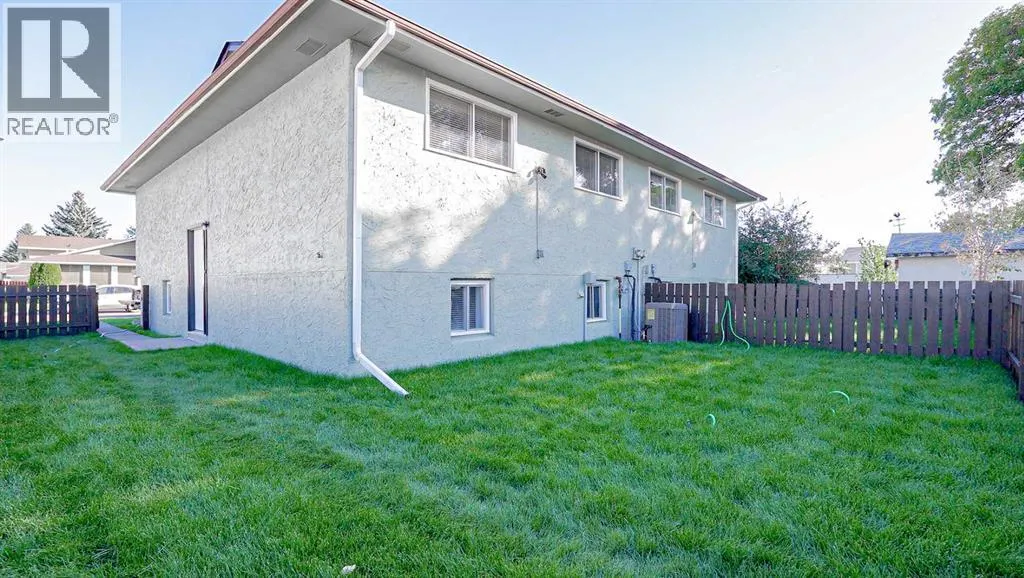 50 Clelland Crescent SE