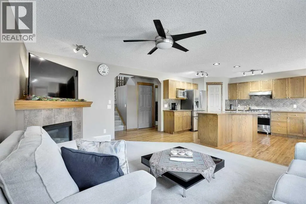 2 Tuscany Ravine Landing NW