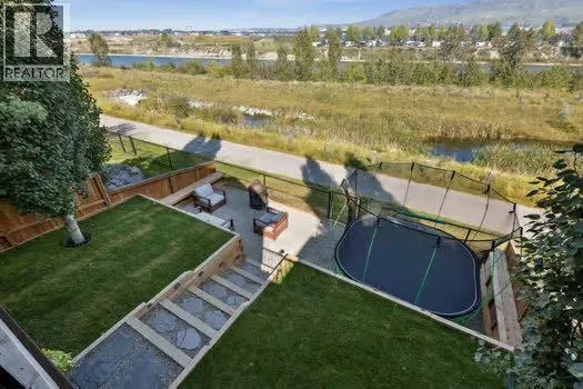 50 Riviera View