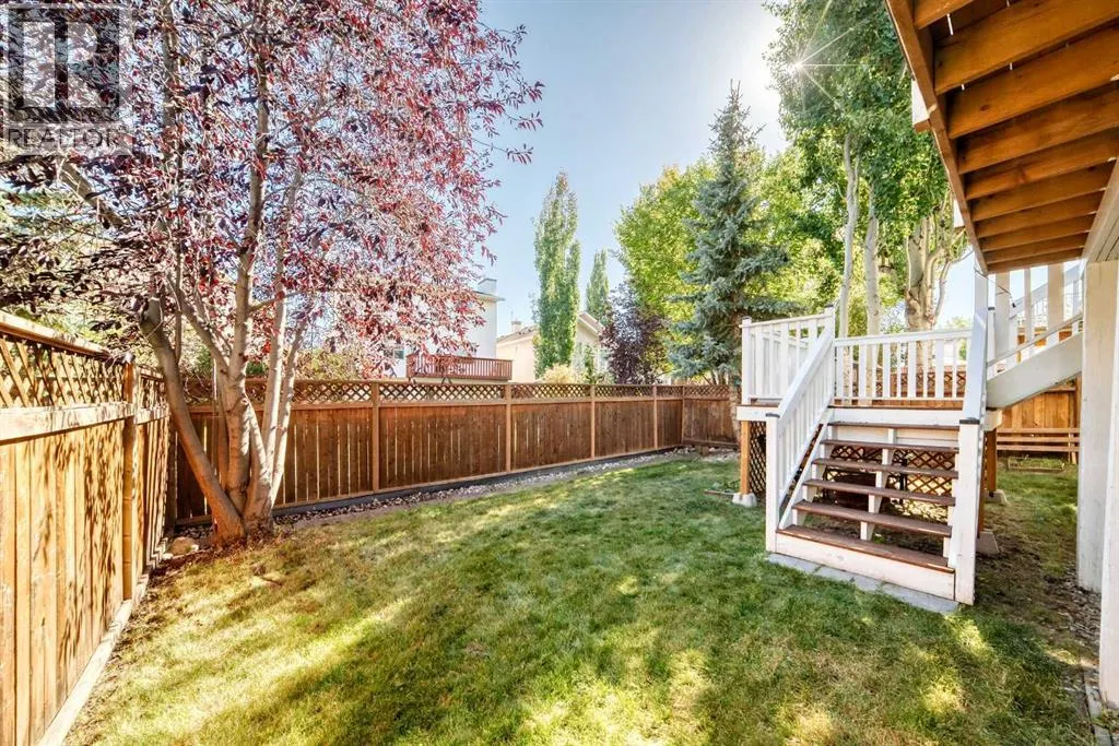132 Hidden Valley Crescent NW