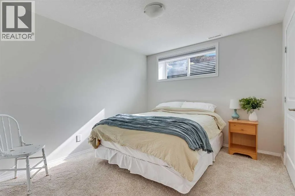 233 Cimarron Vista Way