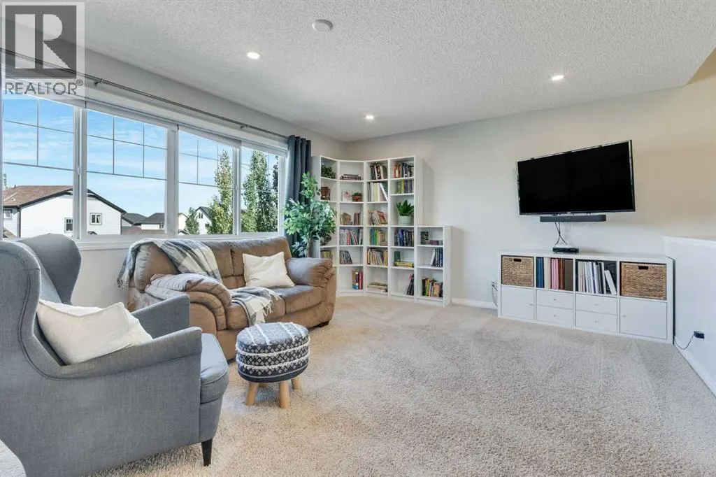 233 Cimarron Vista Way