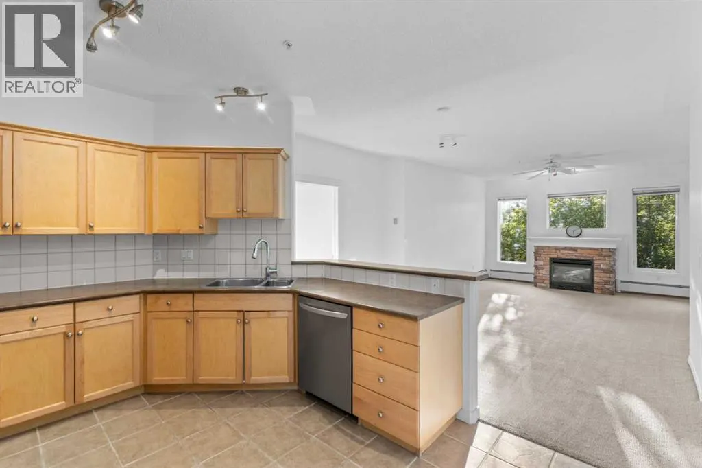 303, 2416 Erlton Street SW