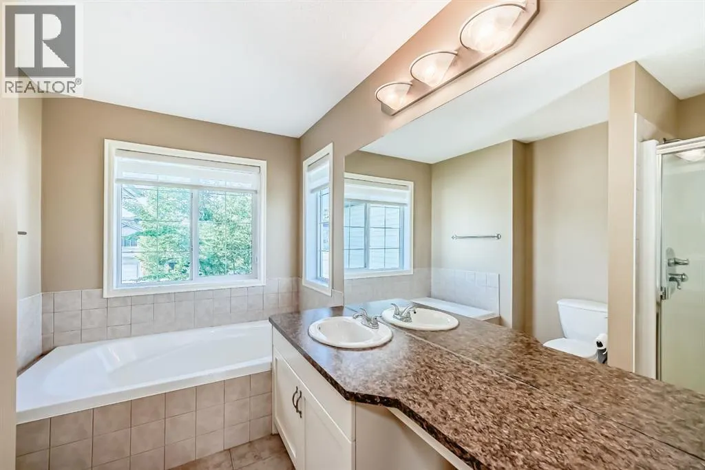 150 Tuscany Summit Heath NW