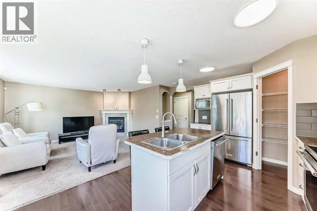 150 Tuscany Summit Heath NW