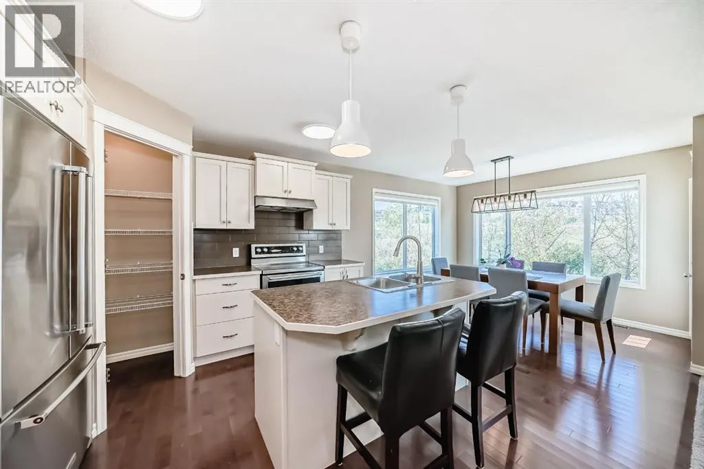 150 Tuscany Summit Heath NW