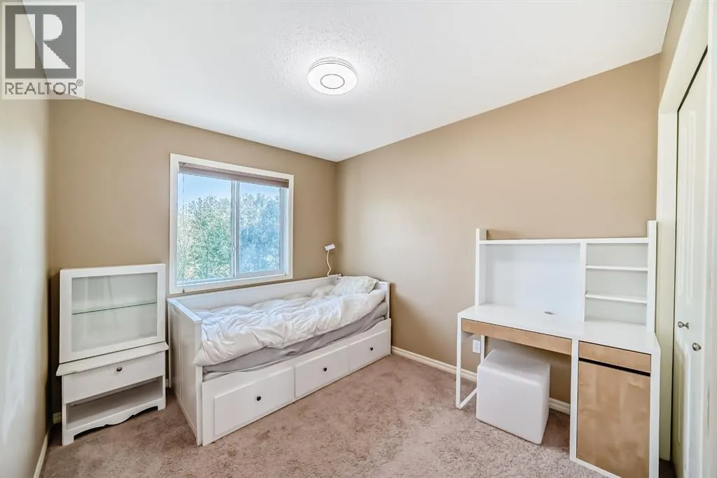 150 Tuscany Summit Heath NW