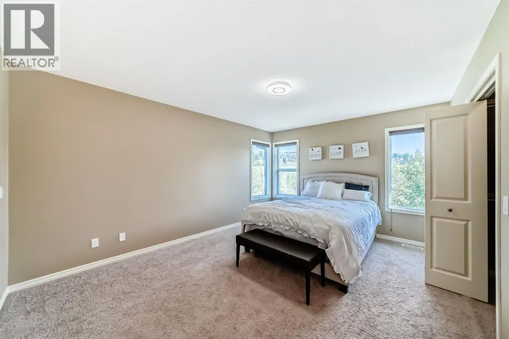 150 Tuscany Summit Heath NW