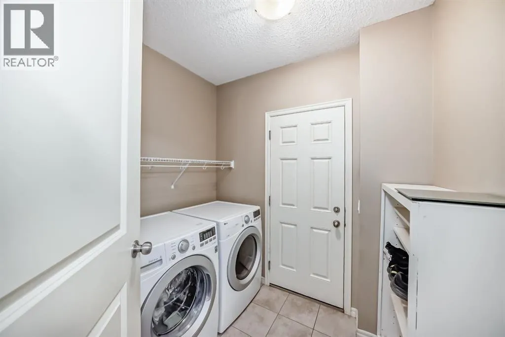 150 Tuscany Summit Heath NW