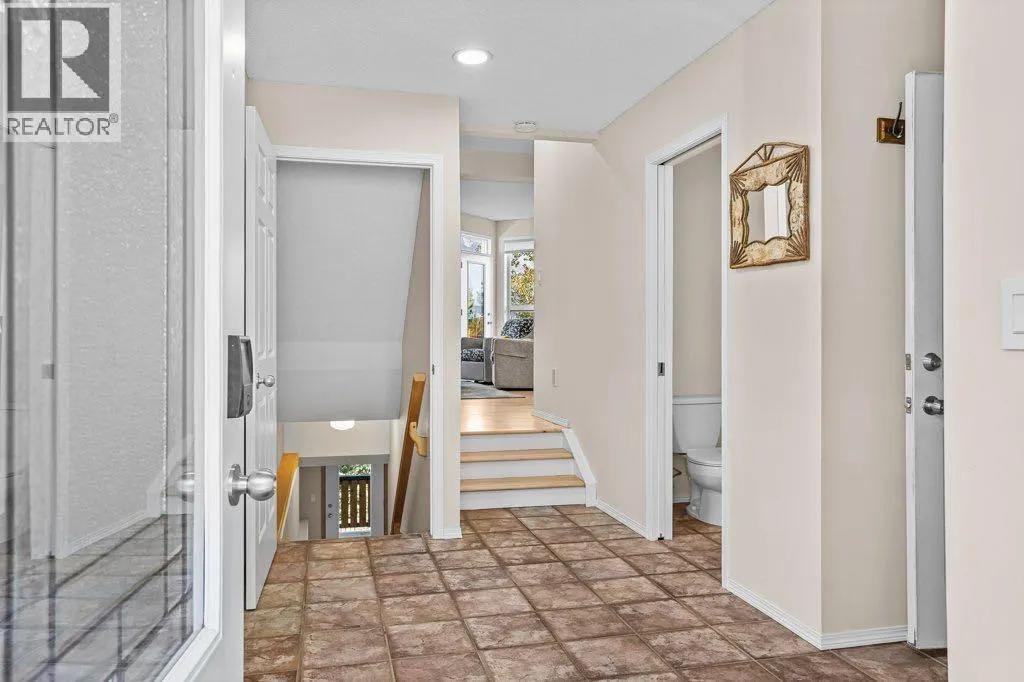 808 Lawrence Grassi Ridge