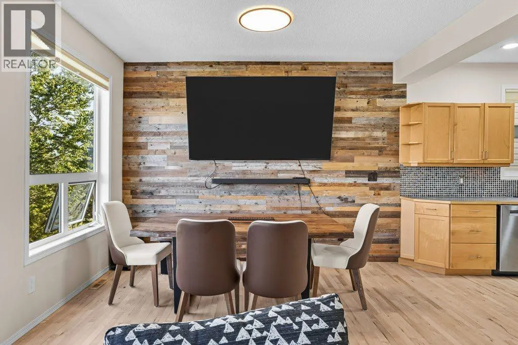 808 Lawrence Grassi Ridge