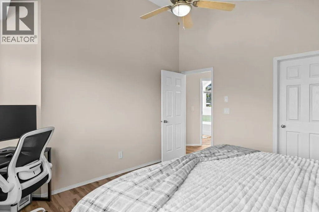 808 Lawrence Grassi Ridge