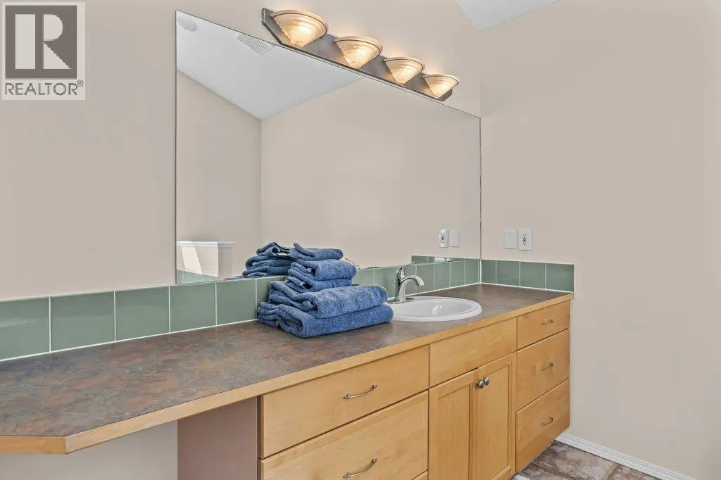 808 Lawrence Grassi Ridge