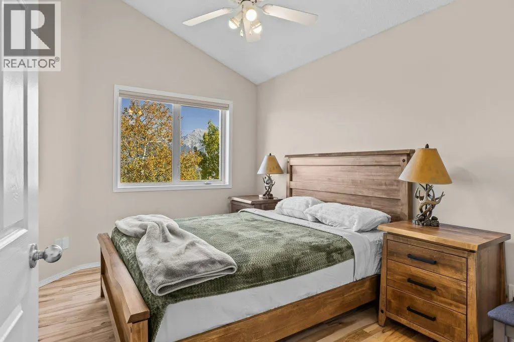 808 Lawrence Grassi Ridge