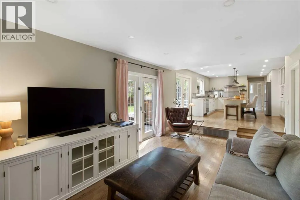 152 Lake Mead Crescent SE