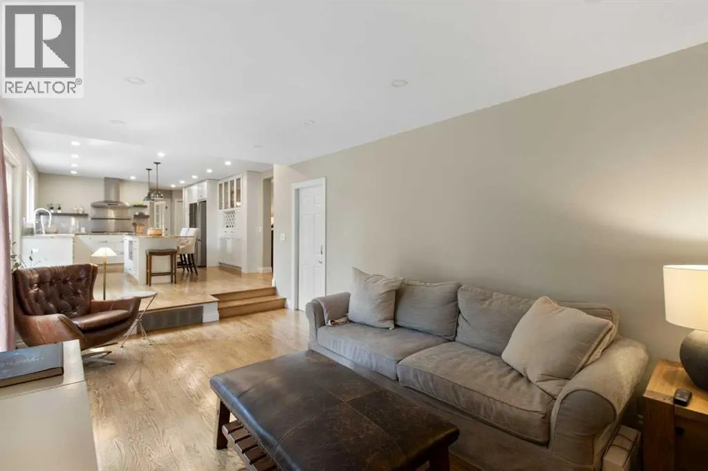 152 Lake Mead Crescent SE