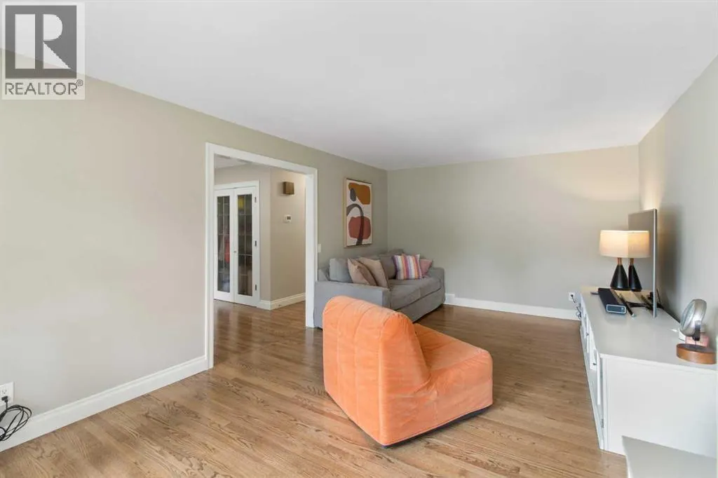 152 Lake Mead Crescent SE