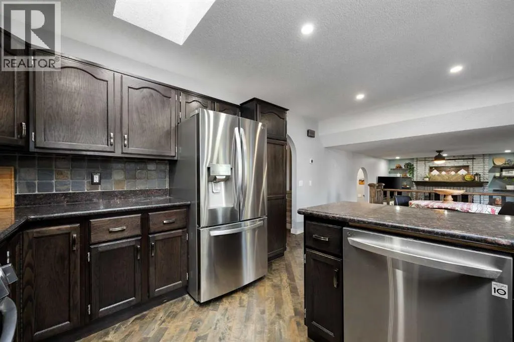 147 Midpark Drive SE