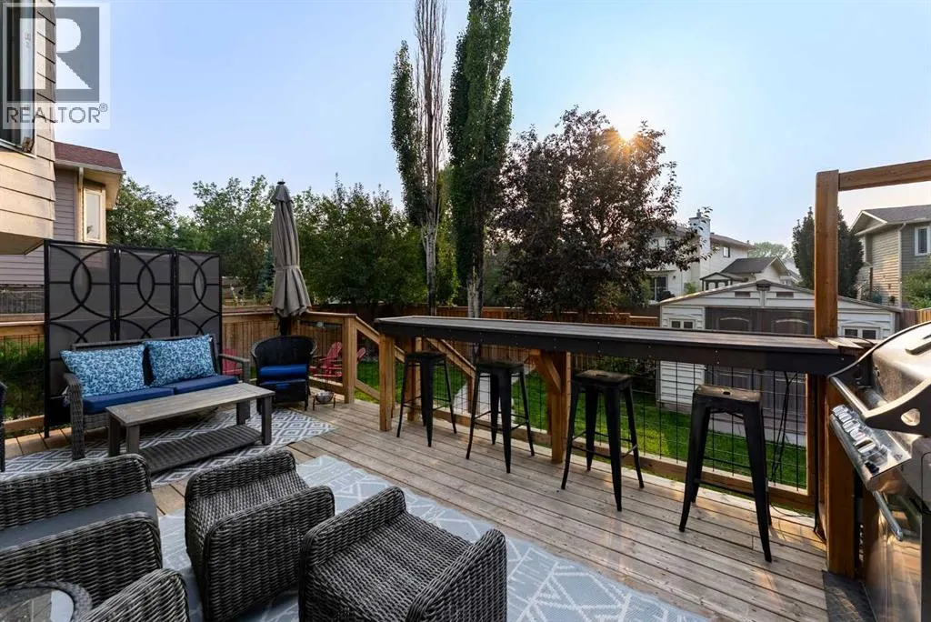 147 Midpark Drive SE