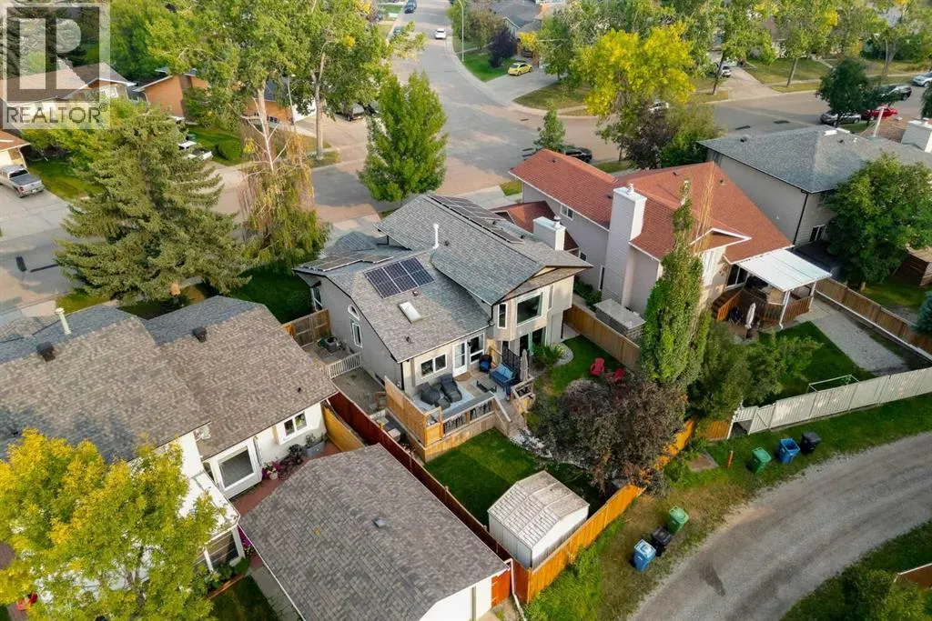 147 Midpark Drive SE