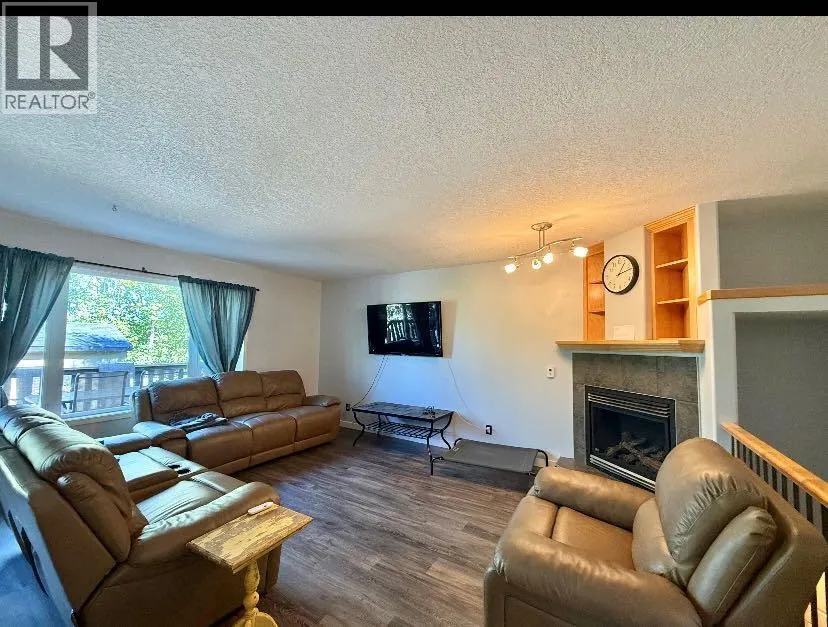 114 Poplar Drive