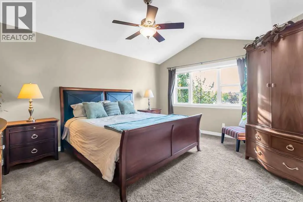 122 Discovery Ridge Gardens SW