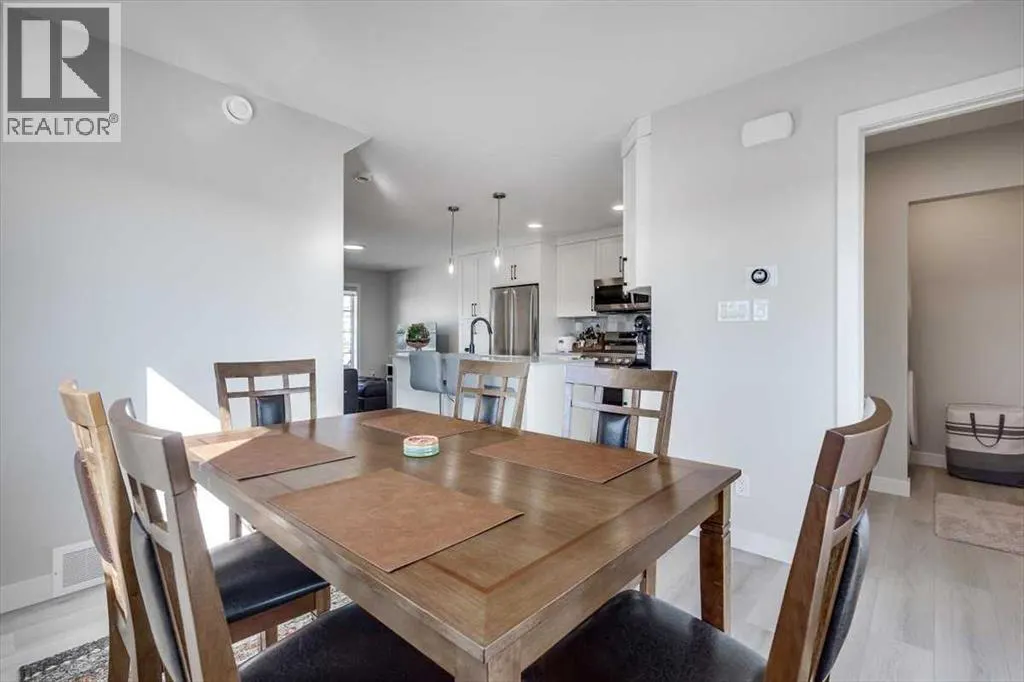 5601 Vista Trail