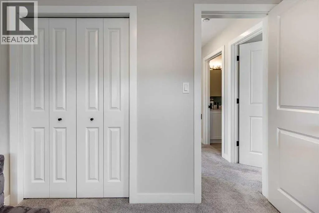 5601 Vista Trail