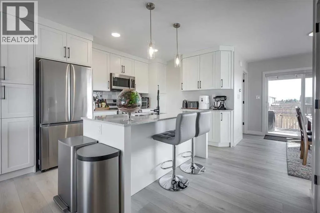 5601 Vista Trail